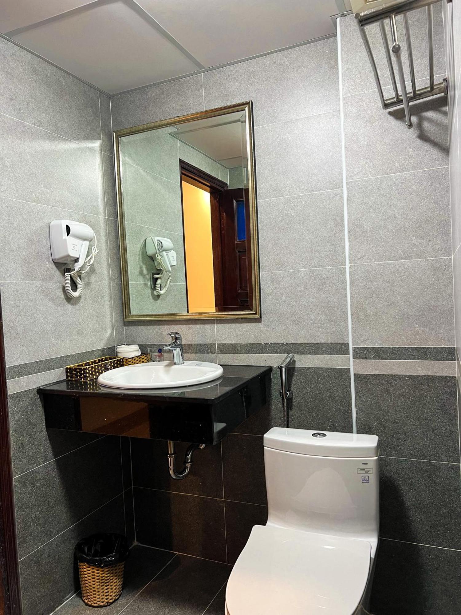 Ven Ho Hotel Hanoi Eksteriør bilde
